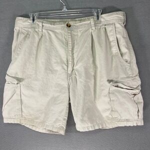 St Johns Bay Mens W38 Cargo Shorts Beige Cotton Ramie Pleated Pockets Casual